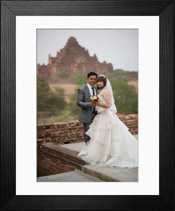 Framed Print : A groom and bride in a temple of Bagan, Myanmar Framed Print : A groom and bride in a temple of Bagan, Myanmar