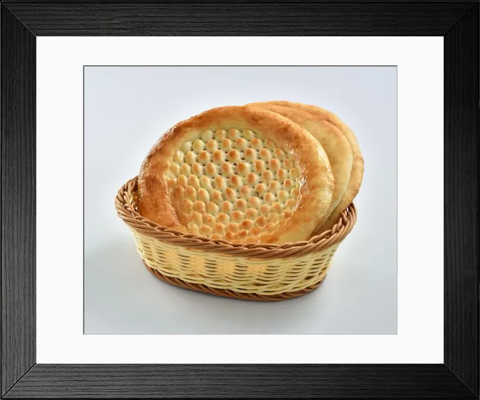 Framed Print : Lahori Kulcha is a round shape with unique style tandoori naan, very delicious, soft and healthy bread Framed Print : Lahori Kulcha is a round shape with unique style tandoori naan, very delicious, soft and healthy bread