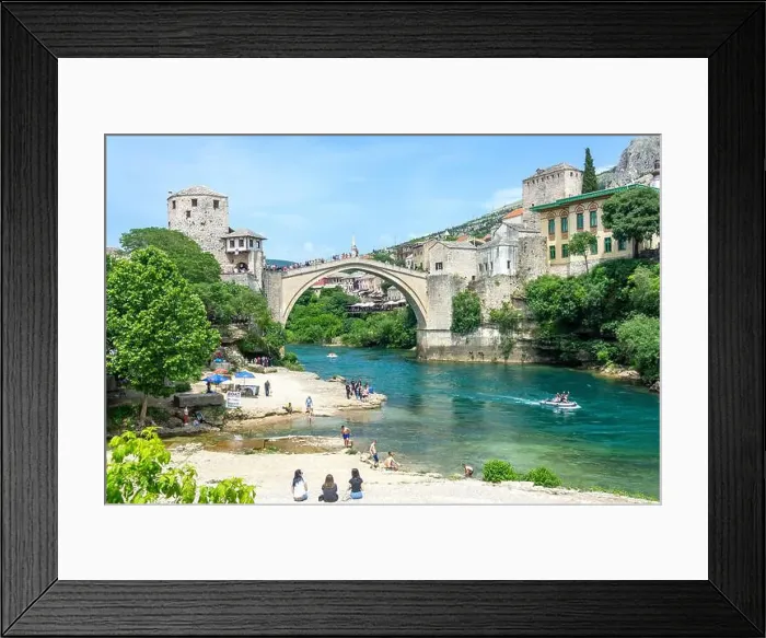 Framed Print : Stari Most (Mosta Bridge) over River Neretva, Old Town, Mostar, Bosnia and Herzegovina