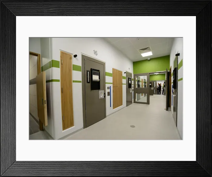 Framed Print : Inside the new custody suite at Barnsley Police Station, South Yorkshire, UK Framed Print : Inside the new custody suite at Barnsley Police Station, South Yorkshire, UK