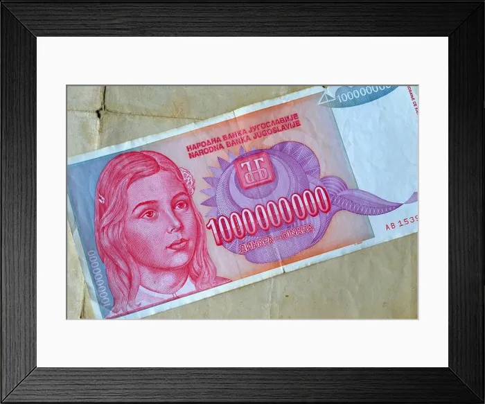 Framed Print : Obverse of 1 billion dinars paper bill issued by Yugoslavia, that shows portrait of a young girl