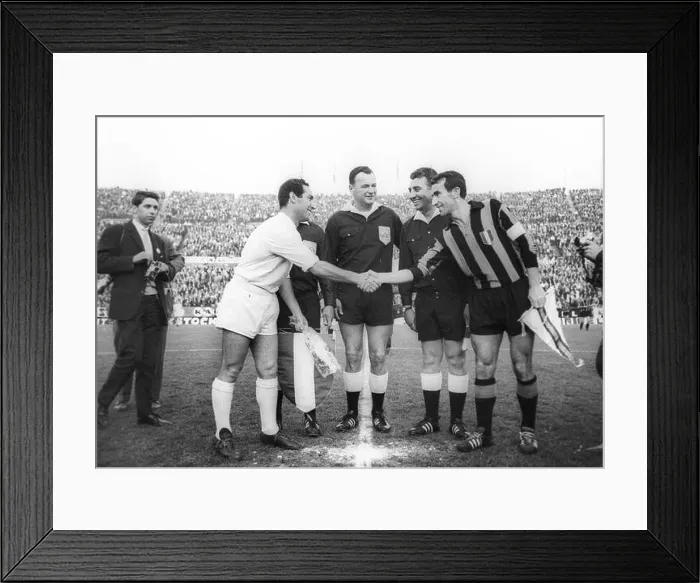 Framed Print : European Champion Clubs Cup Final 1964: Inter Milan - Real Madrid 3:1 / 27 Framed Print : European Champion Clubs Cup Final 1964: Inter Milan - Real Madrid 3:1 / 27