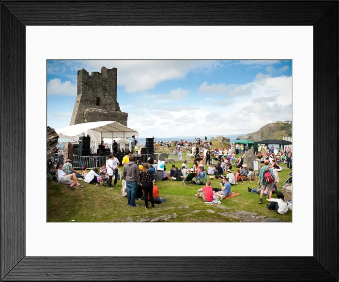 Framed Print : A band playing on stage, Roc y Castell / Castle Rock free music festival Aberystwyth Wales UK Framed Print : A band playing on stage, Roc y Castell / Castle Rock free music festival Aberystwyth Wales UK