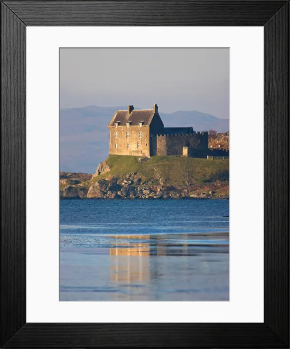 Framed Print : Duntrune Castle, Loch Crinan, Argyll Framed Print : Duntrune Castle, Loch Crinan, Argyll