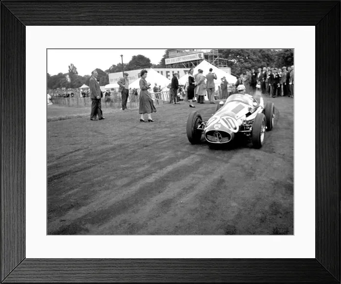 Framed Print : OULTON SALVADORI GREENE MASERATI Framed Print : OULTON SALVADORI GREENE MASERATI