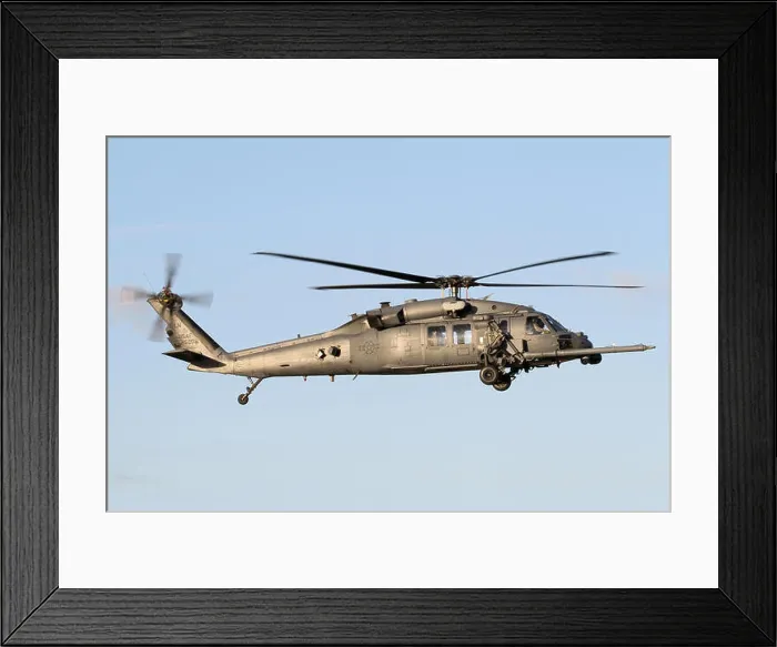 Framed Print : A 56th Rescue Squadron HH-60G Pavehawk from neighbouring RAF Lakenheath seen during training at Mildenhall Framed Print : A 56th Rescue Squadron HH-60G Pavehawk from neighbouring RAF Lakenheath seen during training at Mildenhall