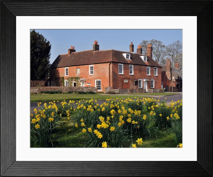 Framed Print : THE HOME OF 19TH CENTURY NOVELIST JANE AUSTEN AT CHAWTON HAMPSHIRE Framed Print : THE HOME OF 19TH CENTURY NOVELIST JANE AUSTEN AT CHAWTON HAMPSHIRE