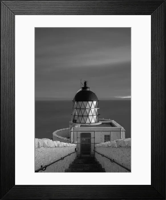 Framed Print : St Abbs Lighthouse, Berwickshire Framed Print : St Abbs Lighthouse, Berwickshire