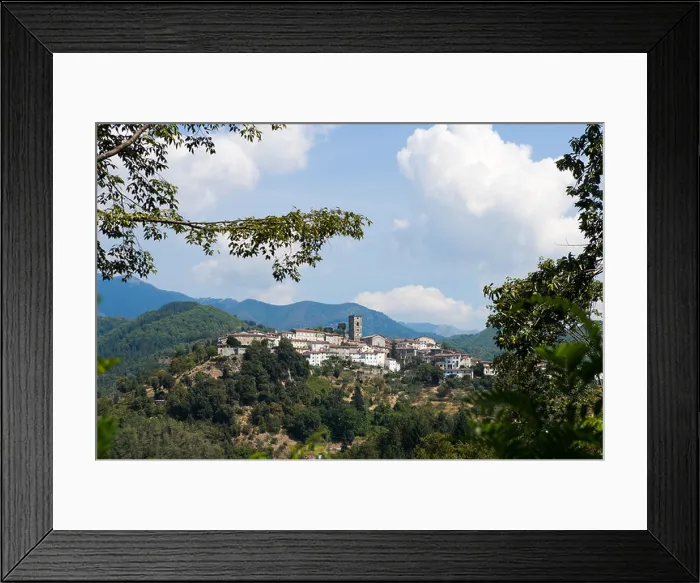 Framed Print : The mountain village of Coreglia Antelminelli, Tuscany, Italy Framed Print : The mountain village of Coreglia Antelminelli, Tuscany, Italy
