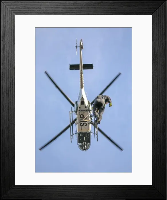 Framed Print : A North Carolina Helicopter Aquatic Rescue Team (NCHART) Framed Print : A North Carolina Helicopter Aquatic Rescue Team (NCHART)