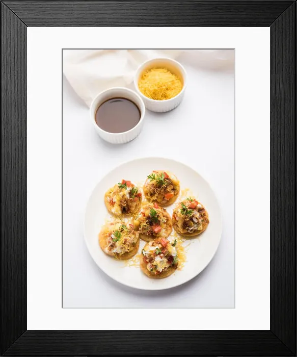 Framed Print : Sev Btata Puri / sev puri / papdi chat - popular indian snacks item - Indian street food, selective focus Framed Print : Sev Btata Puri / sev puri / papdi chat - popular indian snacks item - Indian street food, selective focus
