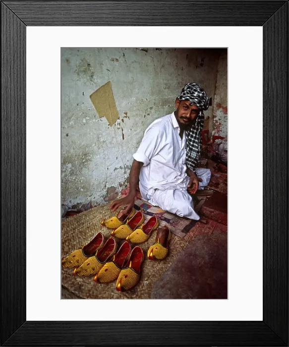 Framed Print : Pakistan South Punjab Bahawalpur Khussa embroidered gold shoe maker Framed Print : Pakistan South Punjab Bahawalpur Khussa embroidered gold shoe maker