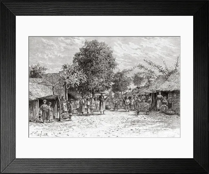 Framed Print : Street Scene in Qui Nhon, Binh Dinh province Framed Print : Street Scene in Qui Nhon, Binh Dinh province