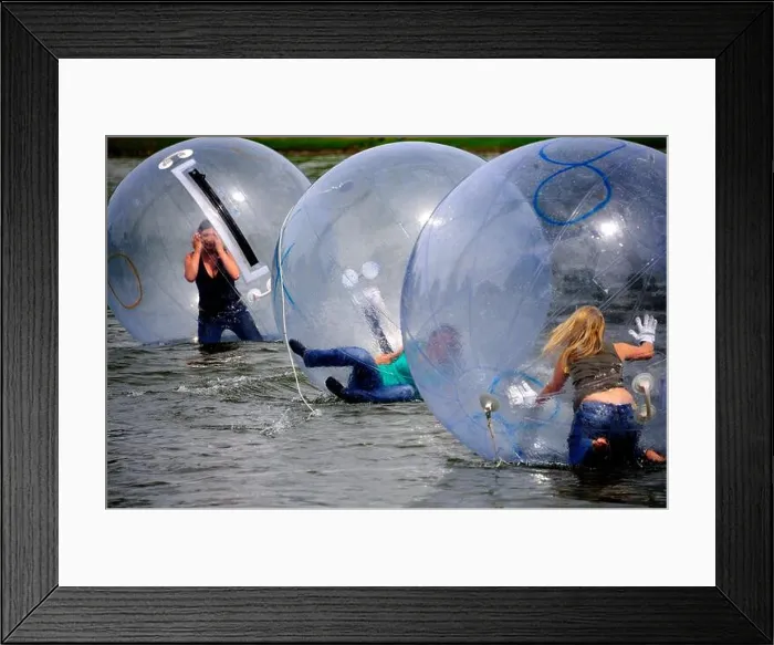 Framed Print : Two tourists from Salzburg, Austria
