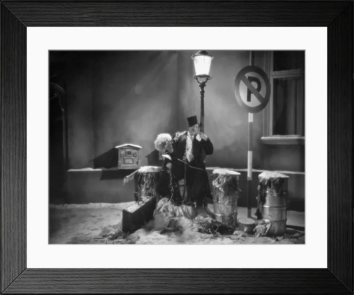 Framed Print : Leo Slezak in Konfetti (Confetti), 1936 Framed Print : Leo Slezak in Konfetti (Confetti), 1936