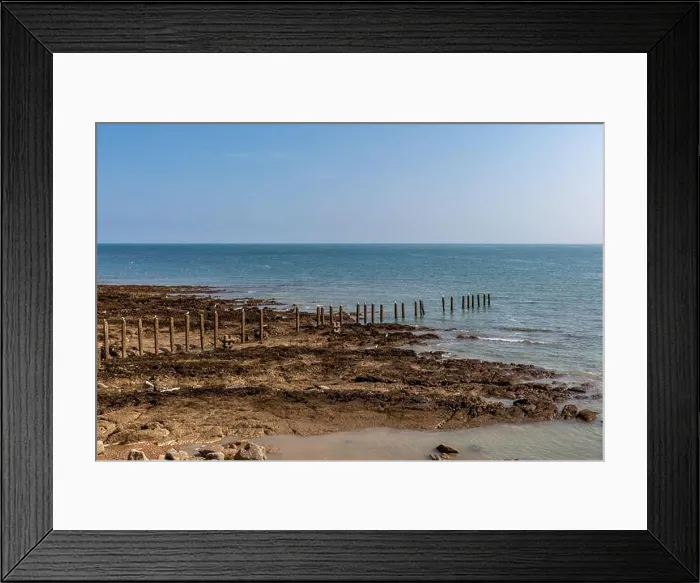 Framed Print : Low tide at Seaford beach on a sunny May day Framed Print : Low tide at Seaford beach on a sunny May day