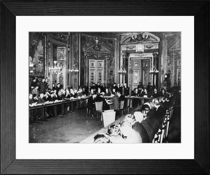 Framed Print : Paris Conference on Reparations, 1945 Framed Print : Paris Conference on Reparations, 1945