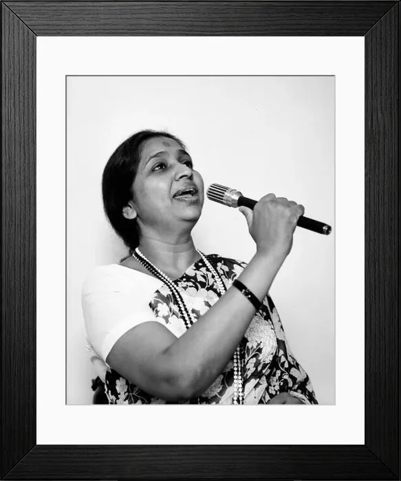 Framed Print : Indian vintage 1900s bollywood singer, Asha Bhosle, Mumbai, Maharashtra, India, Asia Framed Print : Indian vintage 1900s bollywood singer, Asha Bhosle, Mumbai, Maharashtra, India, Asia
