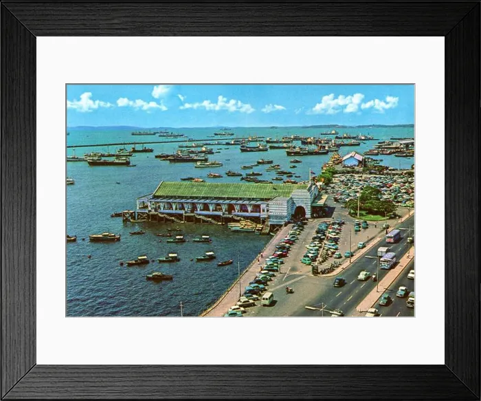 Framed Print : A 1960's postcard image of Clifford Pier Framed Print : A 1960's postcard image of Clifford Pier