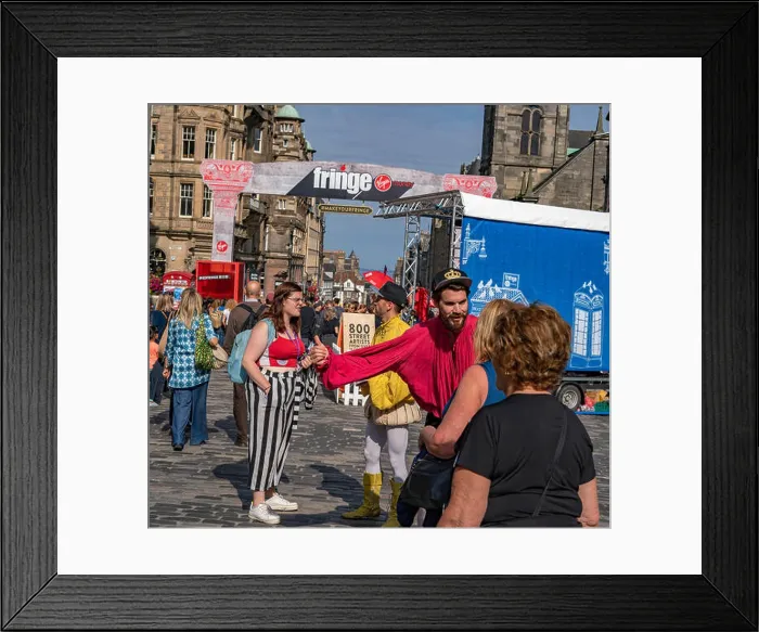 Framed Print : ediburgh festival fringe street performers Framed Print : ediburgh festival fringe street performers