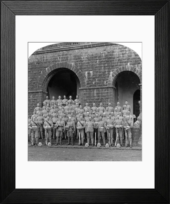 Framed Print : H Company, Royal Warwickshire Regiment, Belgaum, India, 1900s.Artist: Underwood & Underwood Framed Print : H Company, Royal Warwickshire Regiment, Belgaum, India, 1900s.Artist: Underwood & Underwood