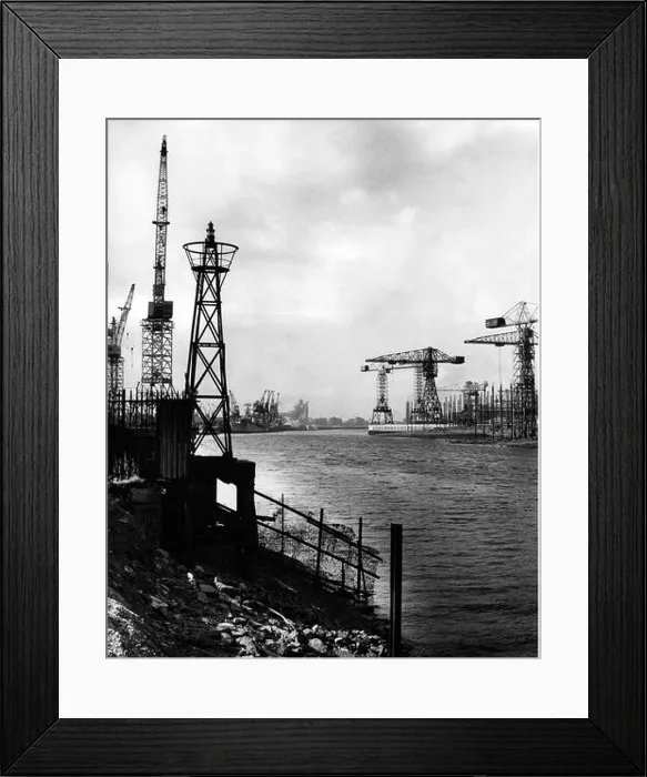 Framed Print : geography / travel, Great Britain Framed Print : geography / travel, Great Britain