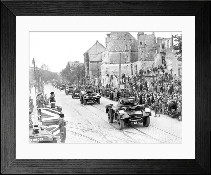 Framed Print : geography / travel, Germany, postwar period, occupation, ADDITIONAL-RIGHTS-CLEARANCE-INFO-NOT-AVAILABLE Framed Print : geography / travel, Germany, postwar period, occupation, ADDITIONAL-RIGHTS-CLEARANCE-INFO-NOT-AVAILABLE
