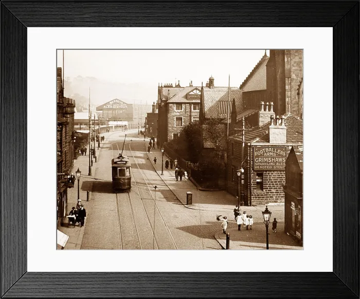 Framed Print : Burnley Yorkshire Street early 1900s Framed Print : Burnley Yorkshire Street early 1900s
