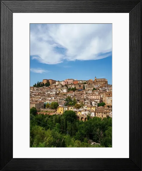 Framed Print : View of Loreto Aprutino, historic town in Pescara province, Abruzzo, Italy Framed Print : View of Loreto Aprutino, historic town in Pescara province, Abruzzo, Italy