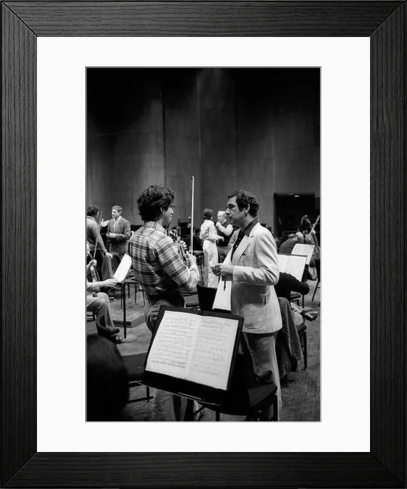Framed Print : Rodney Friend, British violinist Framed Print : Rodney Friend, British violinist