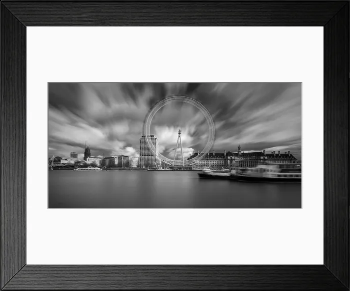 Framed Print : Afternoon at the London Eye, England Framed Print : Afternoon at the London Eye, England