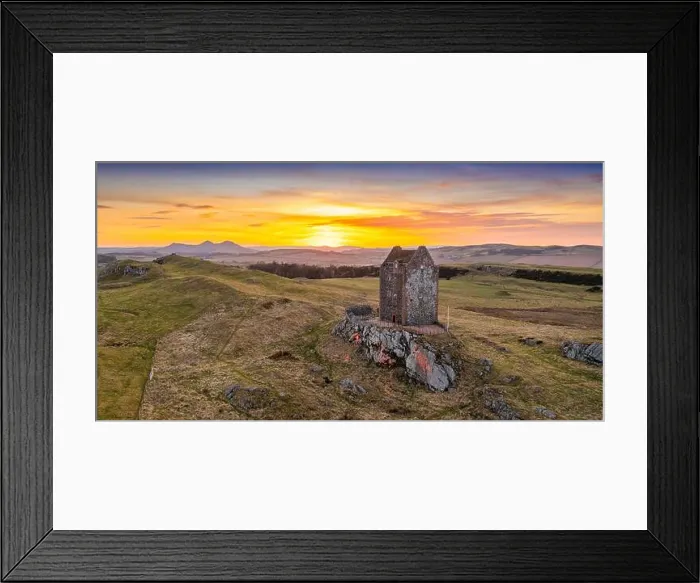 Framed Print : Smailholm Tower, Scottish Borders Framed Print : Smailholm Tower, Scottish Borders