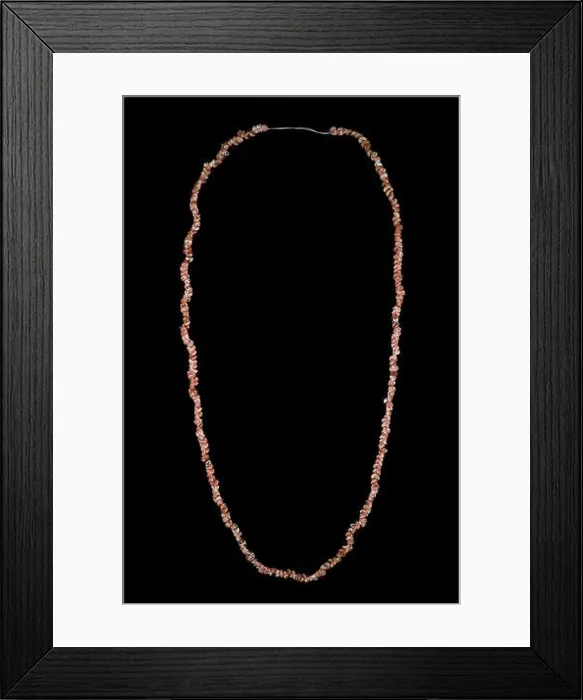 Framed Print : COLLAR DE CARACOLES DE RECLAU VIVER SERINYA (GERONA) - PALEOLITICO SUPERIOR Framed Print : COLLAR DE CARACOLES DE RECLAU VIVER SERINYA (GERONA) - PALEOLITICO SUPERIOR