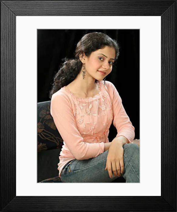 Framed Print : Portrait of beautiful young Indian Lady Framed Print : Portrait of beautiful young Indian Lady