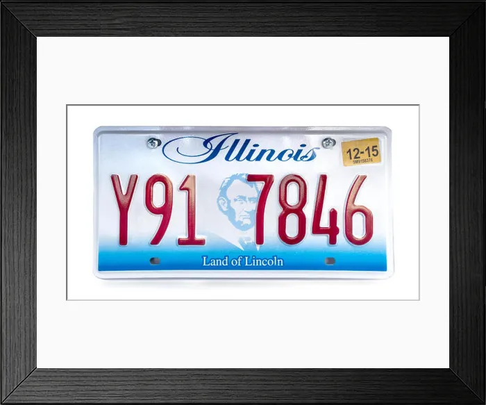 Framed Print : Illinois license plate; vehicle registration number. IL Illinois 'Land of Lincoln' number plate Framed Print : Illinois license plate; vehicle registration number. IL Illinois 'Land of Lincoln' number plate