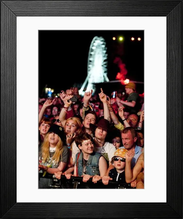 Framed Print : The crowd watch The Stone Roses performing at the Isle of Wight Festival, in Seaclose Park, Newport, Isle of Wight Framed Print : The crowd watch The Stone Roses performing at the Isle of Wight Festival, in Seaclose Park, Newport, Isle of Wight