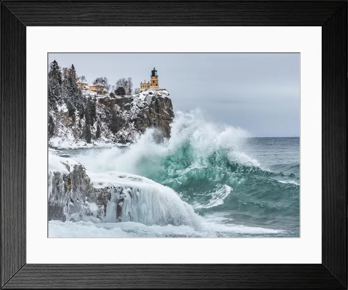 Framed Print : Waves striking shoreline of Lake Superior Framed Print : Waves striking shoreline of Lake Superior