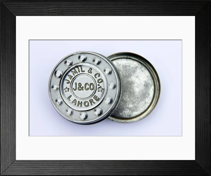 Framed Print : Pakistani vanity snuff box Framed Print : Pakistani vanity snuff box
