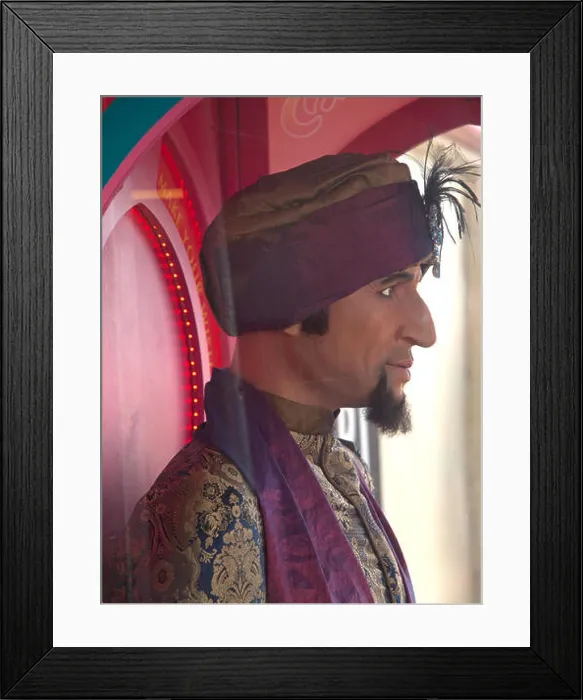 Framed Print : On Brighton seafront, by the name of Zoltar sits a fortune telling robot in a kiosk Framed Print : On Brighton seafront, by the name of Zoltar sits a fortune telling robot in a kiosk