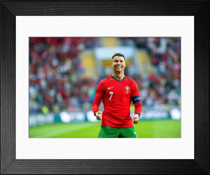 Framed Print : Cristiano Ronaldo celebration the goal Framed Print : Cristiano Ronaldo celebration the goal