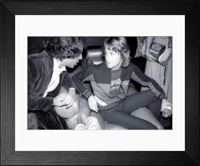 Framed Print : 1978 New York City Steve Rubell Andy Gibb at Studio 54 Credit: Adam Scull-PHOTOlink / MediaPunch Framed Print : 1978 New York City Steve Rubell Andy Gibb at Studio 54 Credit: Adam Scull-PHOTOlink / MediaPunch