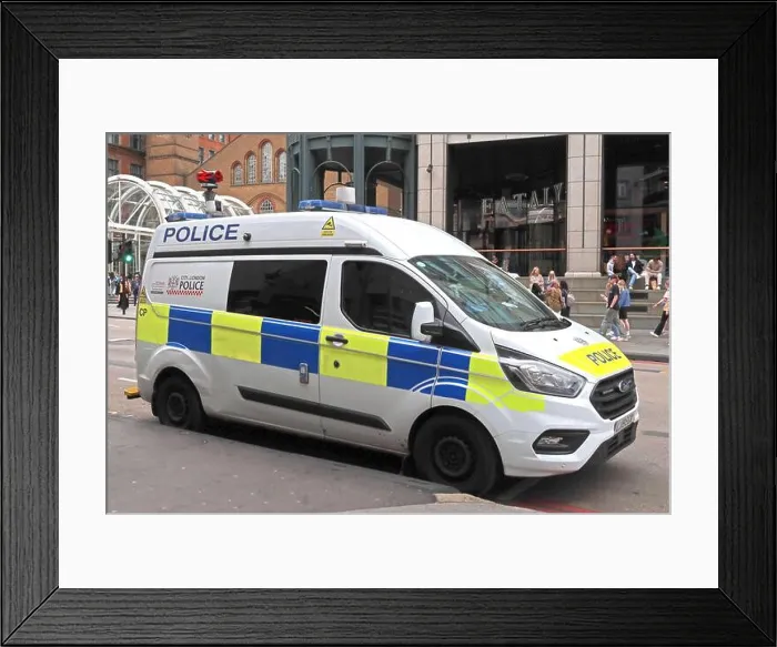 Framed Print : City Of London Police van near police station, Bishopsgate, London, England, UK, EC2M 4NP Framed Print : City Of London Police van near police station, Bishopsgate, London, England, UK, EC2M 4NP