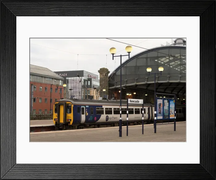 Framed Print : Northern Rail class 156 diesel multiple unit standing in Newcastle Central Station, north east England, UK Framed Print : Northern Rail class 156 diesel multiple unit standing in Newcastle Central Station, north east England, UK