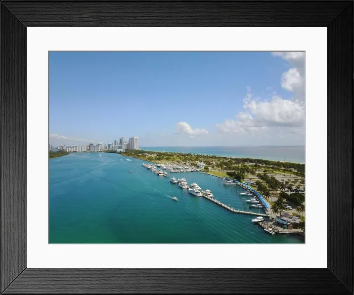 Framed Print : A bird's eye view of the Miami beach with a background of downtown