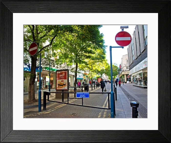 Framed Print : Woolwich Town Centre, London, England, United Kingdom Framed Print : Woolwich Town Centre, London, England, United Kingdom