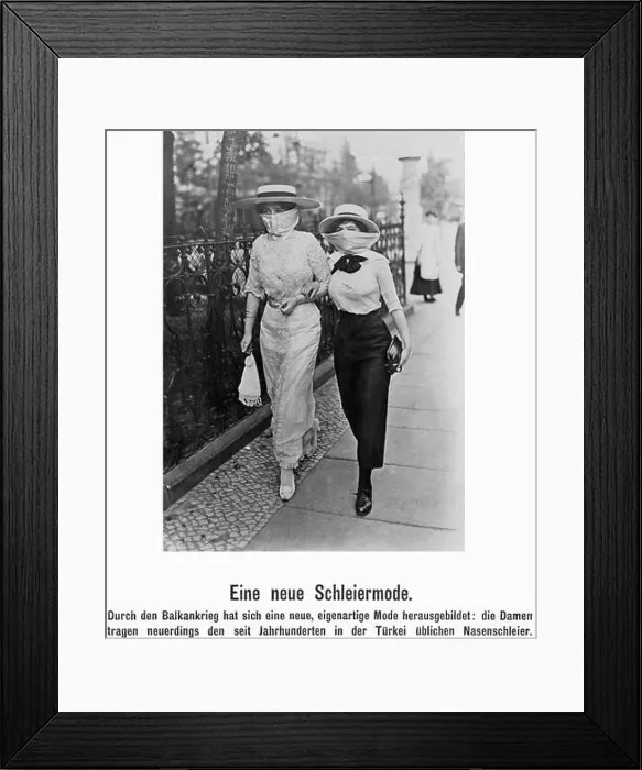 Framed Print : Women's fashion, 1913 Framed Print : Women's fashion, 1913
