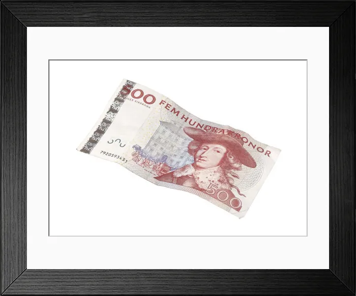 Framed Print : One Swedish five hundred krona banknote isolated on white bakground Framed Print : One Swedish five hundred krona banknote isolated on white bakground