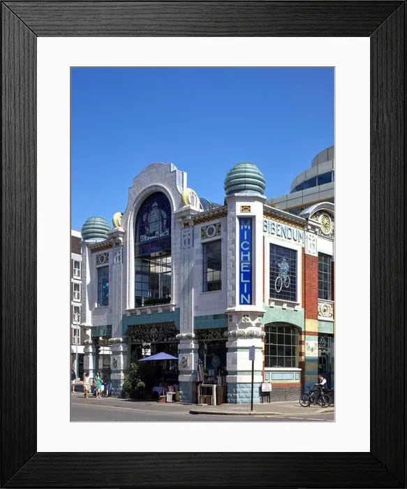 Framed Print : Michelin House (1911) London. London cityscape, streets and facades, London, United Kingdom. Architect: Various, 2020 Framed Print : Michelin House (1911) London. London cityscape, streets and facades, London, United Kingdom. Architect: Various, 2020