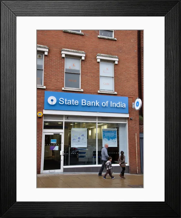 Framed Print : State Bank of India, Horsefair Street, Leicester, England, UK