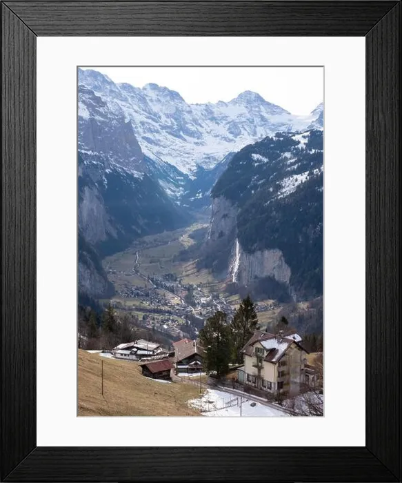 Framed Print : View of the Lauterbrunnen Valley, Switzerland, from a view point high up above the village of Wengen in the Swiss Alps Framed Print : View of the Lauterbrunnen Valley, Switzerland, from a view point high up above the village of Wengen in the Swiss Alps